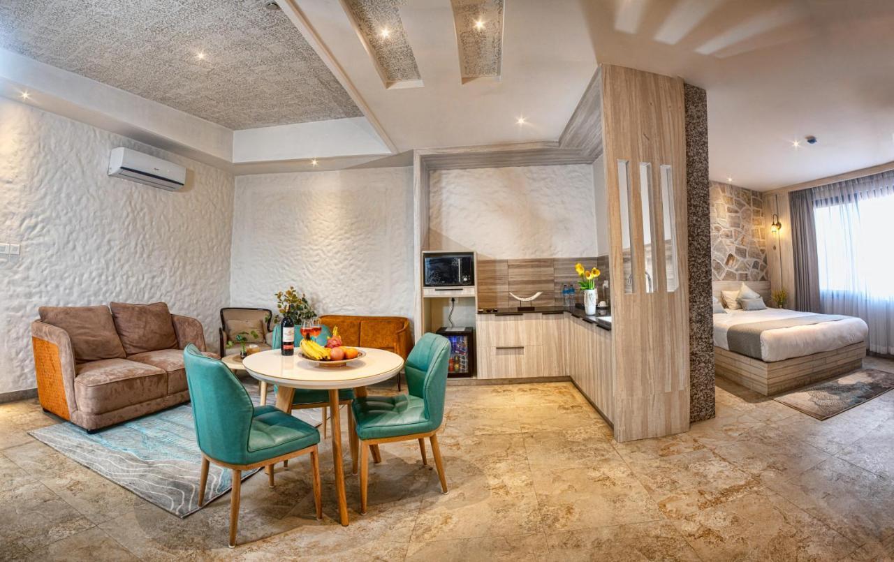 Arushi Boutique Hotel Kathmandu Bagian luar foto