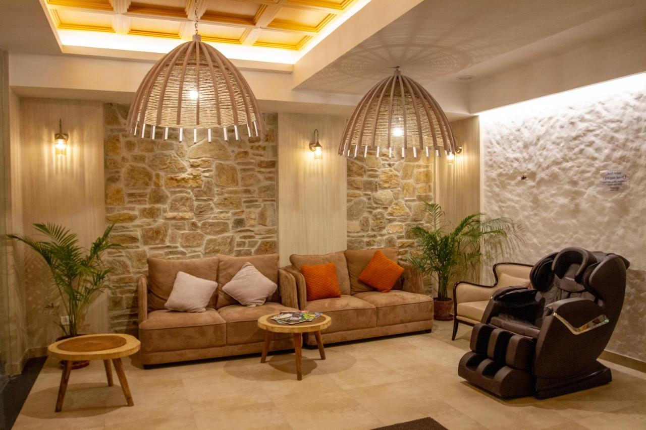 Arushi Boutique Hotel Kathmandu Bagian luar foto
