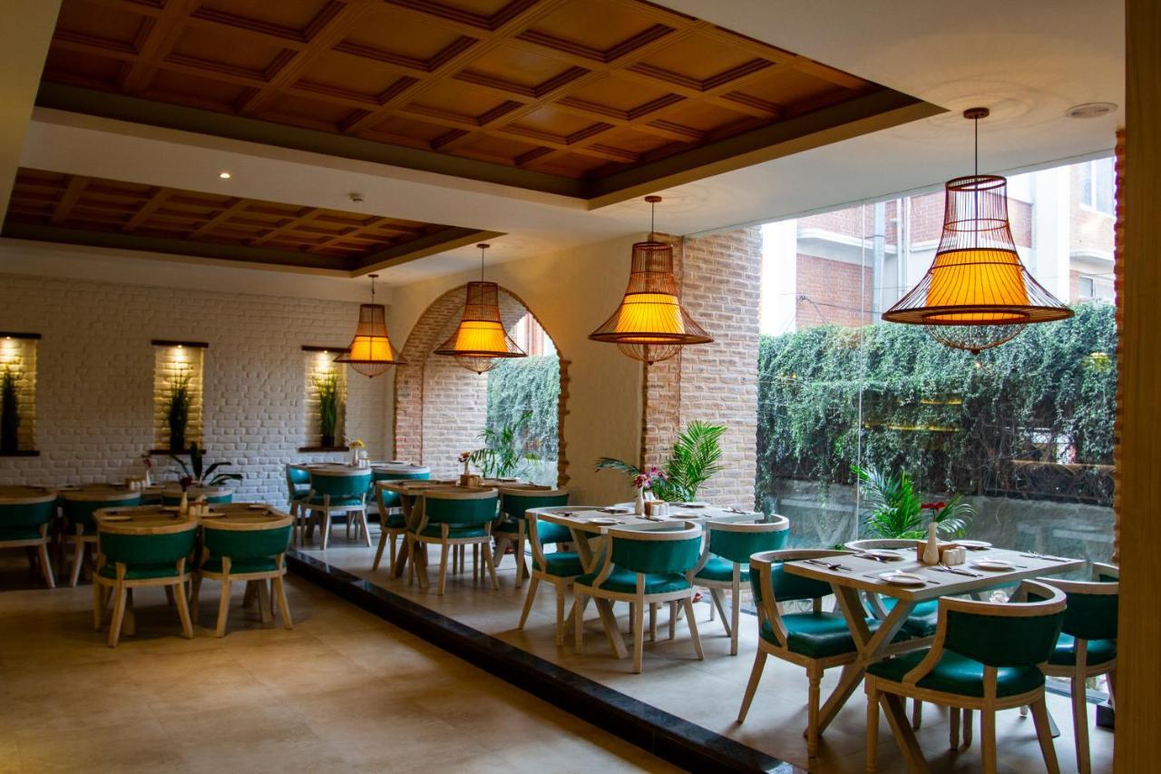 Arushi Boutique Hotel Kathmandu Bagian luar foto