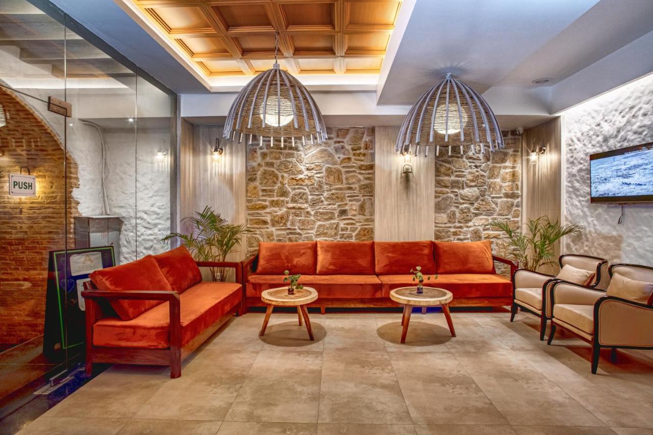 Arushi Boutique Hotel Kathmandu Bagian luar foto