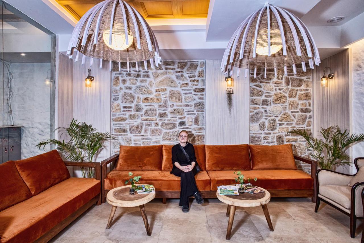 Arushi Boutique Hotel Kathmandu Bagian luar foto